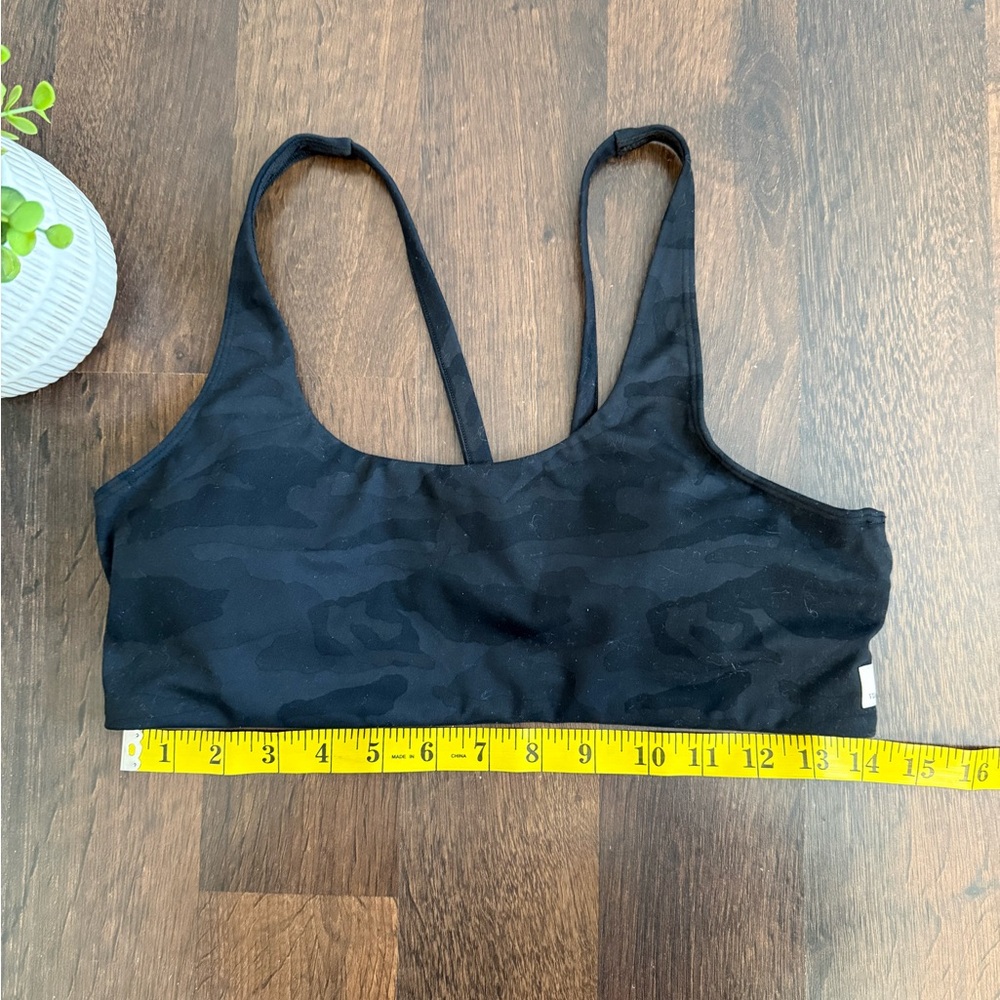 Vuori Yosemite Bra - Picture 2 of 11